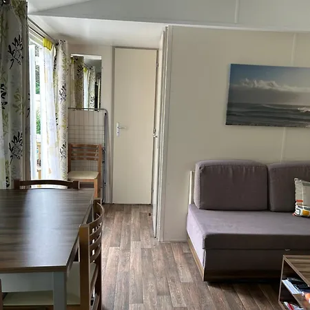 Kamp alanı Mobile-home 4 Personnes 5* Saint-Georges-de-Didonne